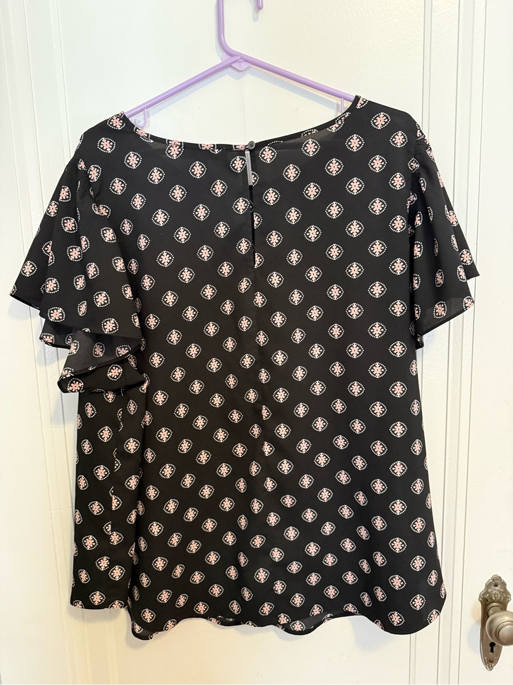 LOFT Plus Black & Pink Short Sleeve Top - Picture 3 of 5